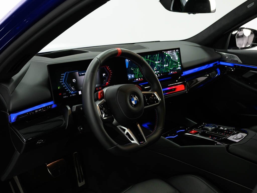 2025 BMW M5 Executive Pkg Driver Assistance Professional - Photo 43 - Sarasota, FL 34243
