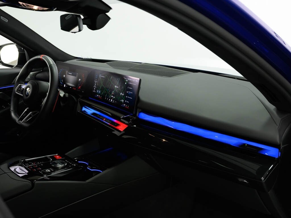 2025 BMW M5 Executive Pkg Driver Assistance Professional - Photo 57 - Sarasota, FL 34243