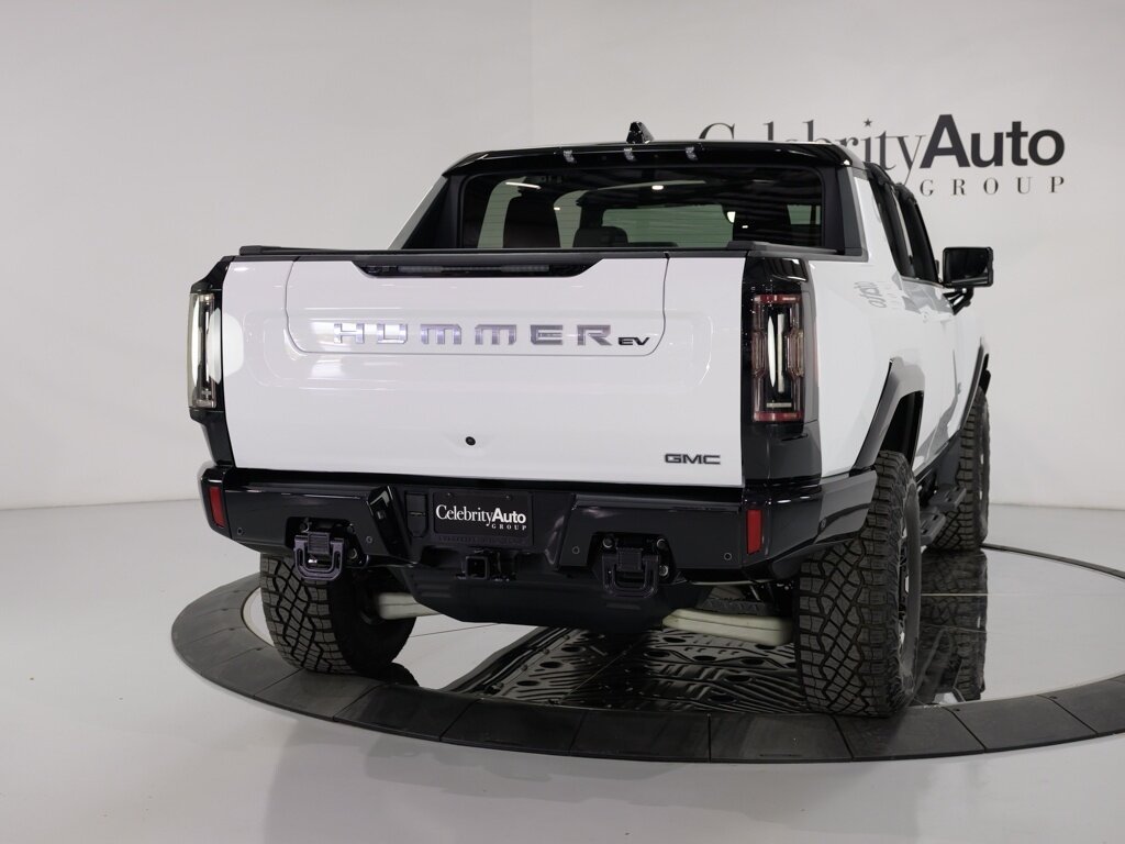 2023 GMC HUMMER EV Pick Up Edition 1 Power Retractable Tonneau Cover   - Photo 33 - Sarasota, FL 34243