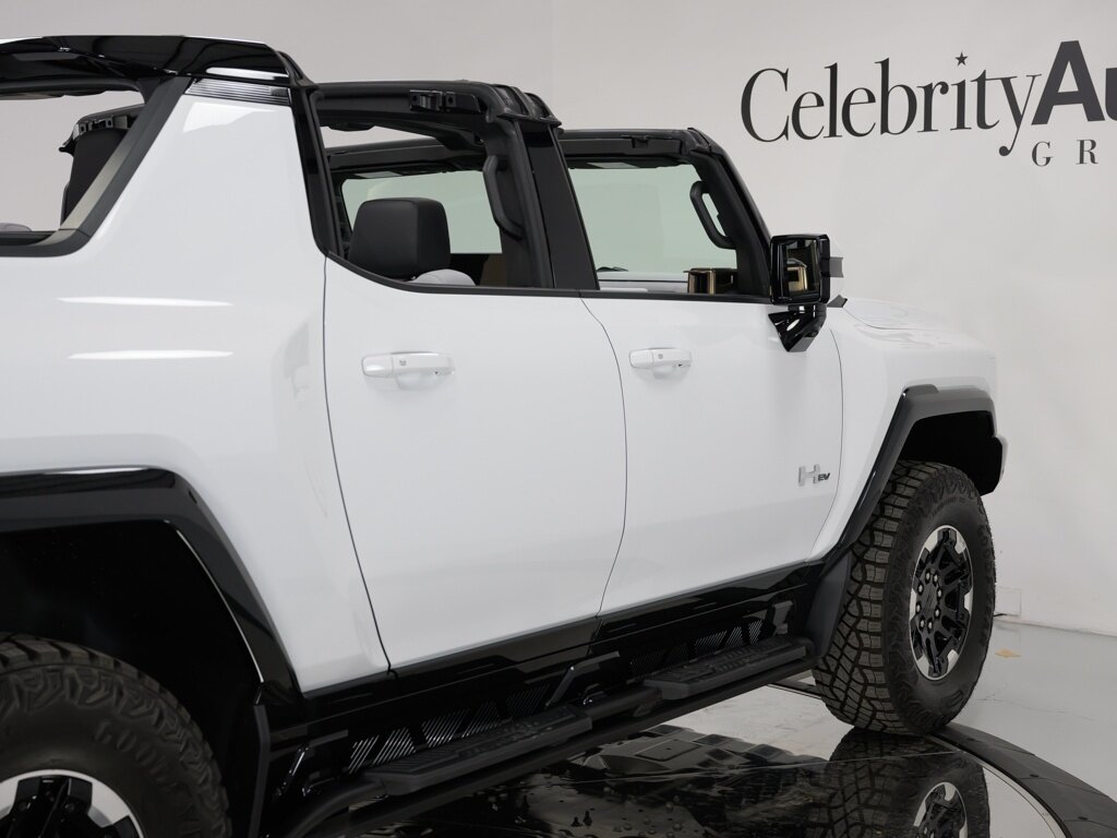 2023 GMC HUMMER EV Pick Up Edition 1 Power Retractable Tonneau Cover   - Photo 26 - Sarasota, FL 34243