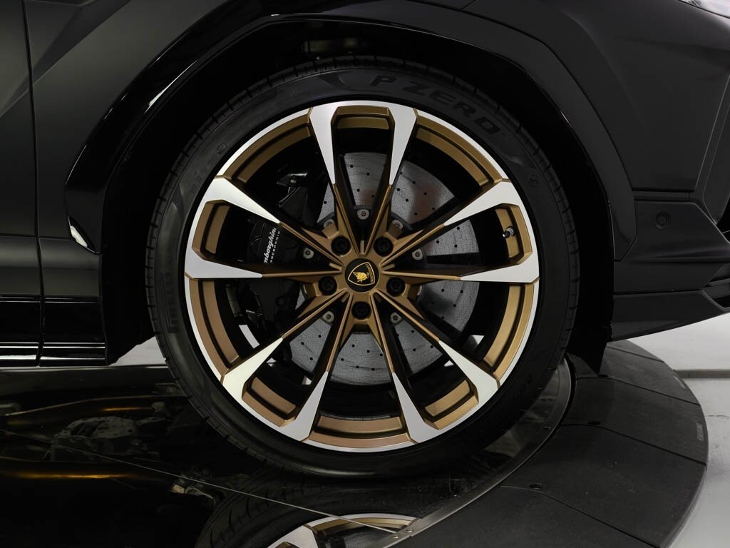 2023 Lamborghini Urus S $308K MSRP 23 " Bronze Taigete Wheels - Photo 34 - Sarasota, FL 34243