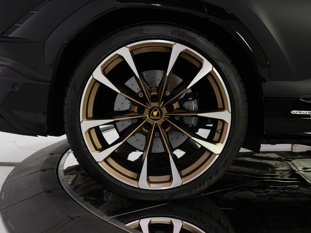 2023 Lamborghini Urus S $308K MSRP 23 " Bronze Taigete Wheels - Photo 35 - Sarasota, FL 34243