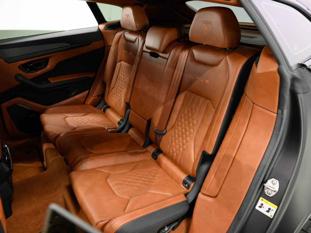 2023 Lamborghini Urus S $308K MSRP 23 " Bronze Taigete Wheels - Photo 46 - Sarasota, FL 34243