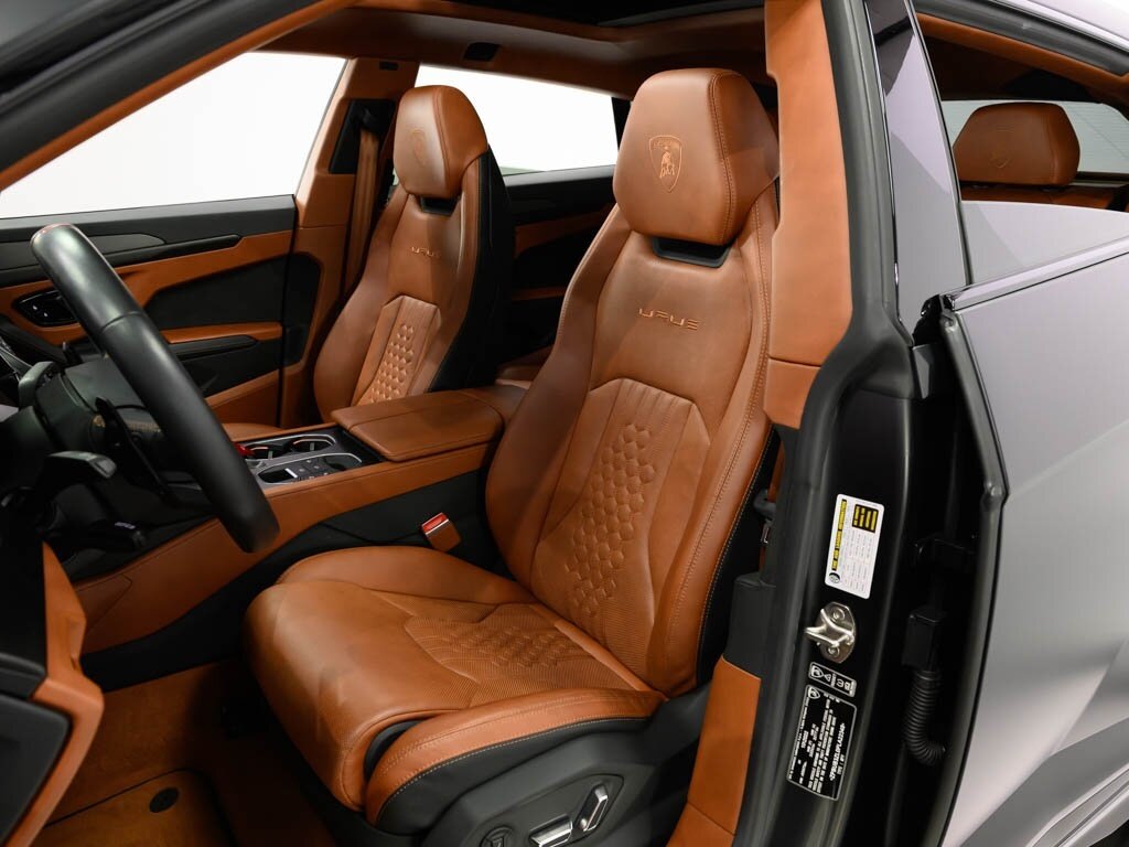 2023 Lamborghini Urus S $308K MSRP 23 " Bronze Taigete Wheels - Photo 42 - Sarasota, FL 34243