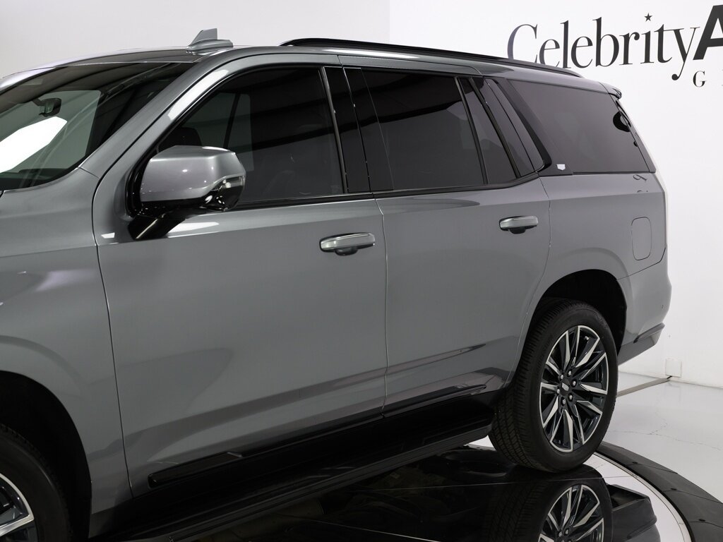 2021 Cadillac Escalade Sport 4WD $91K MSRP 22 " Wheels - Photo 16 - Sarasota, FL 34243