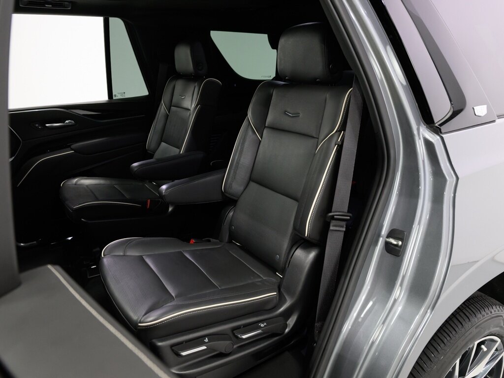 2021 Cadillac Escalade Sport 4WD $91K MSRP 22 " Wheels - Photo 46 - Sarasota, FL 34243