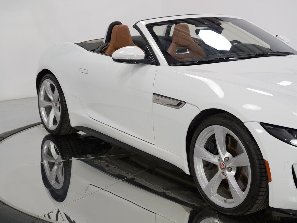 2022 Jaguar F-Type P450 R-Dynamic $95k MSRP Interior Luxury Pkg   - Photo 22 - Sarasota, FL 34243