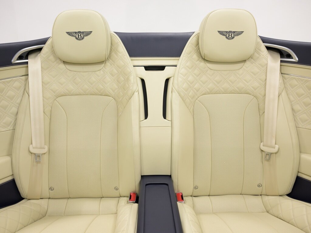 2022 Bentley Continental GT Convertible Speed $343K MSRP Front Seat Comfort   - Photo 50 - Sarasota, FL 34243