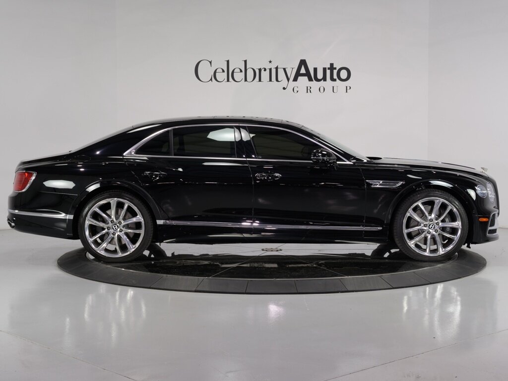 2024 Bentley Flying Spur Hybrid $248K MSRP 22 " Polished 5-Spoke Wheels   - Photo 8 - Sarasota, FL 34243