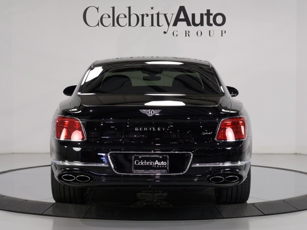 2024 Bentley Flying Spur Hybrid $248K MSRP 22 " Polished 5-Spoke Wheels   - Photo 6 - Sarasota, FL 34243