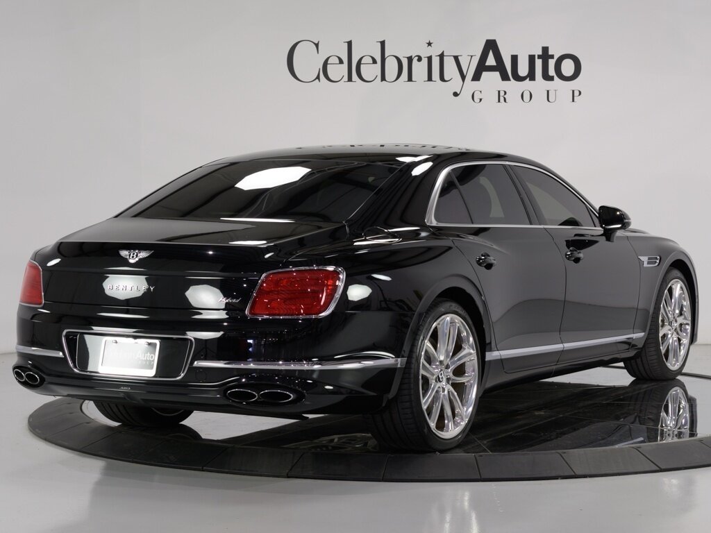 2024 Bentley Flying Spur Hybrid $248K MSRP 22 " Polished 5-Spoke Wheels   - Photo 7 - Sarasota, FL 34243