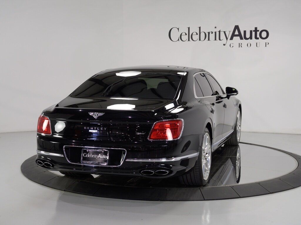 2024 Bentley Flying Spur Hybrid $248K MSRP 22 " Polished 5-Spoke Wheels   - Photo 30 - Sarasota, FL 34243