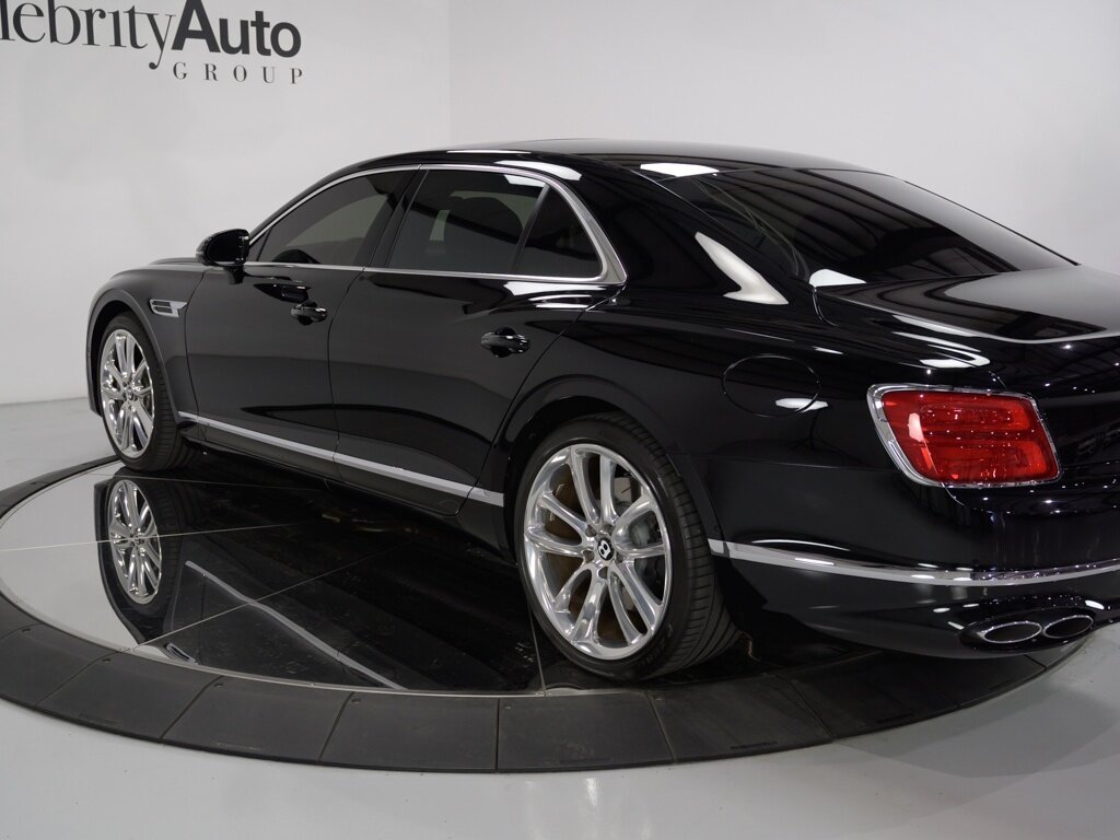 2024 Bentley Flying Spur Hybrid $248K MSRP 22 " Polished 5-Spoke Wheels   - Photo 23 - Sarasota, FL 34243