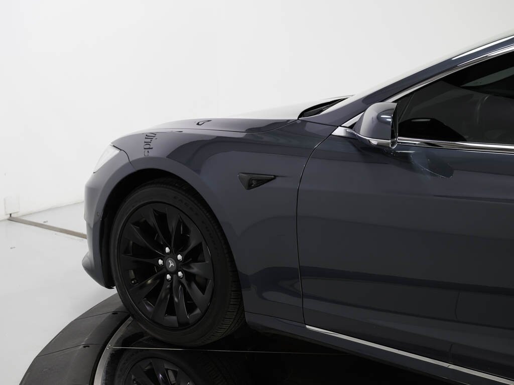 2020 Tesla Model S Long Range Plus Full Self Driving Capability - Photo 18 - Sarasota, FL 34243
