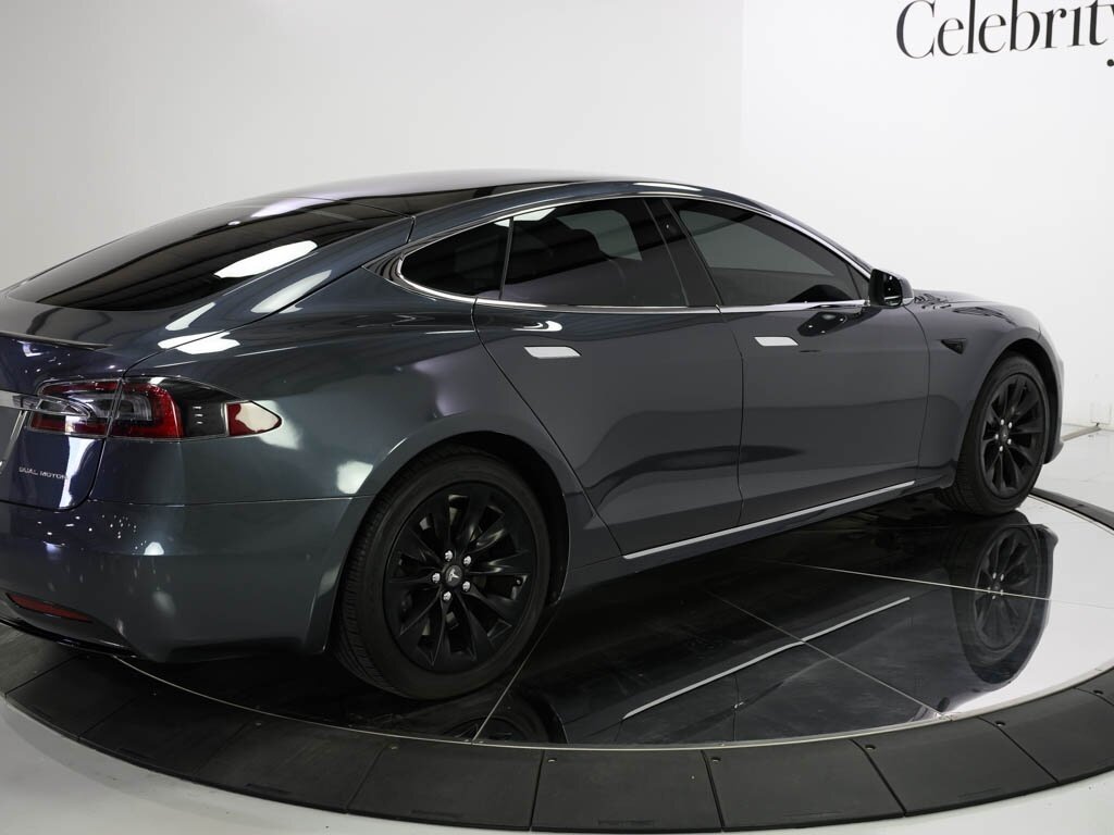 2020 Tesla Model S Long Range Plus Full Self Driving Capability - Photo 21 - Sarasota, FL 34243