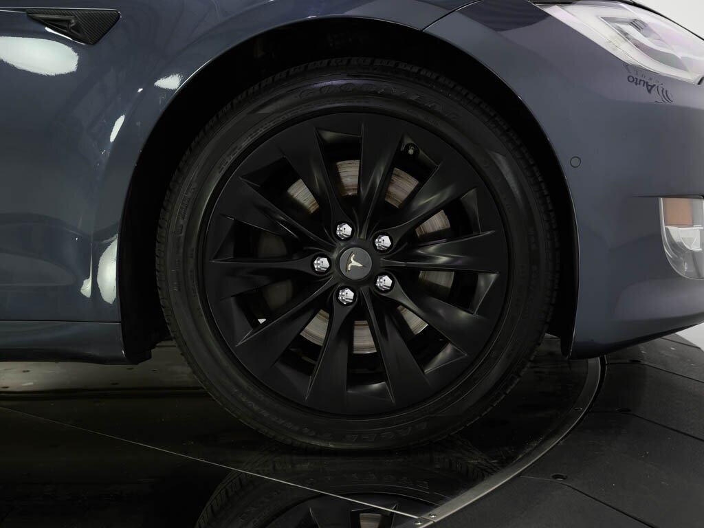 2020 Tesla Model S Long Range Plus Full Self Driving Capability - Photo 32 - Sarasota, FL 34243