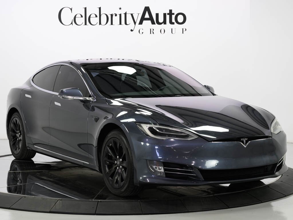 2020 Tesla Model S Long Range Plus Full Self Driving Capability - Photo 9 - Sarasota, FL 34243