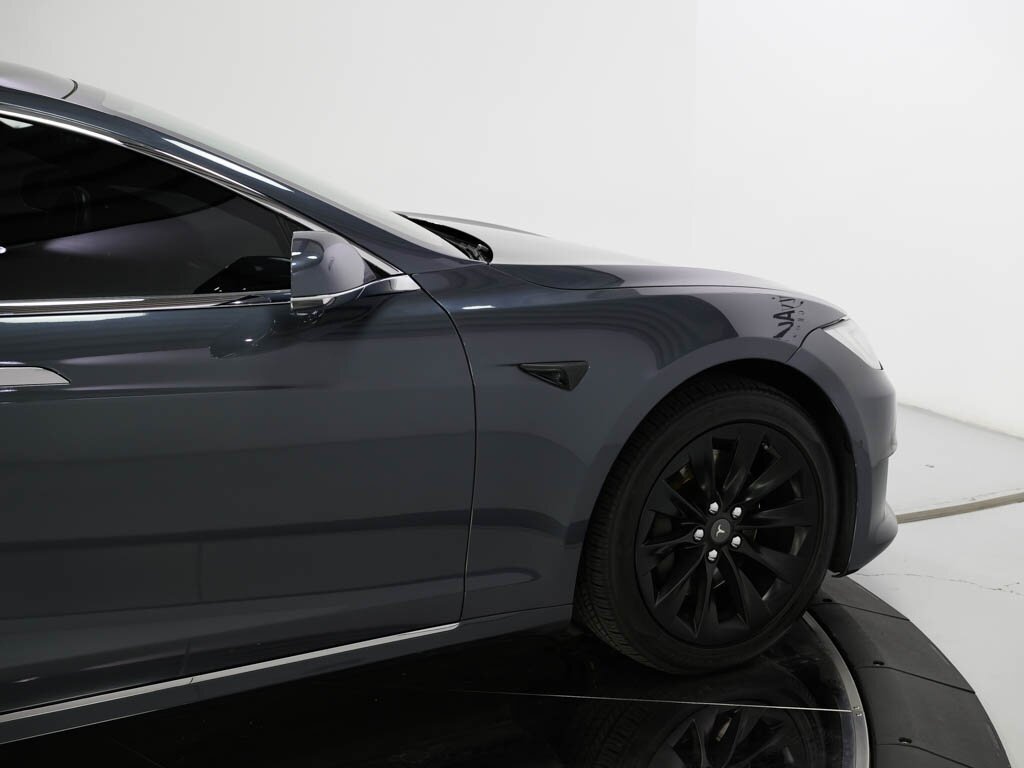 2020 Tesla Model S Long Range Plus Full Self Driving Capability - Photo 17 - Sarasota, FL 34243