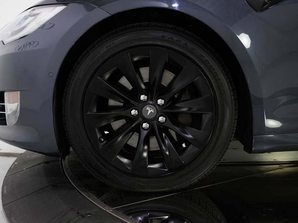 2020 Tesla Model S Long Range Plus Full Self Driving Capability - Photo 34 - Sarasota, FL 34243