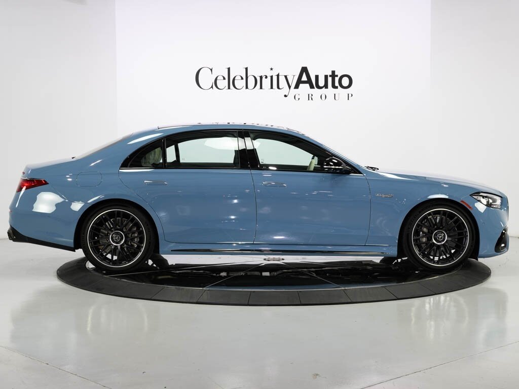 2024 Mercedes-Benz AMG S63 E Manufaktur Signature Interior Pkg - Photo 8 - Sarasota, FL 34243