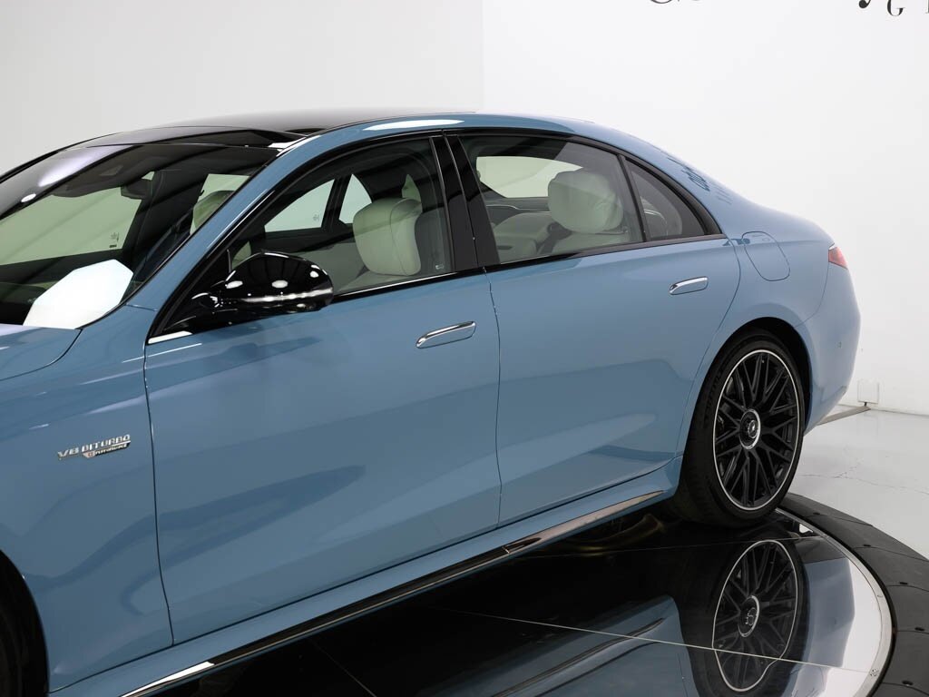 2024 Mercedes-Benz AMG S63 E Manufaktur Signature Interior Pkg - Photo 16 - Sarasota, FL 34243