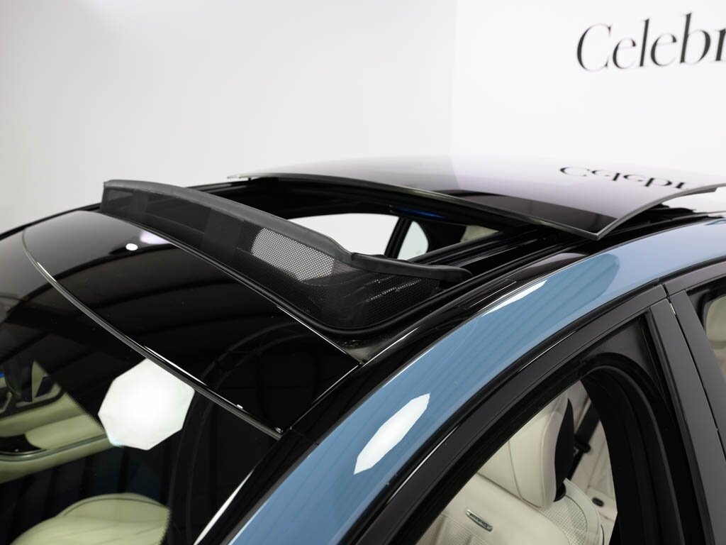 2024 Mercedes-Benz AMG S63 E Manufaktur Signature Interior Pkg - Photo 33 - Sarasota, FL 34243
