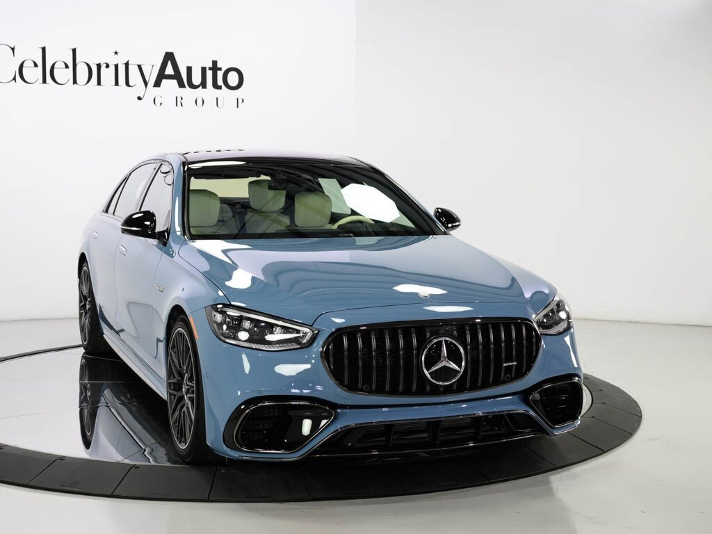 2024 Mercedes-Benz AMG S63 E Manufaktur Signature Interior Pkg - Photo 19 - Sarasota, FL 34243