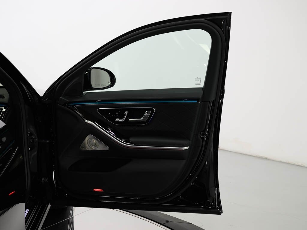 2024 Mercedes-Benz S 580 4MATIC $135K MSRP Warmth & Comfort Pkg   - Photo 39 - Sarasota, FL 34243