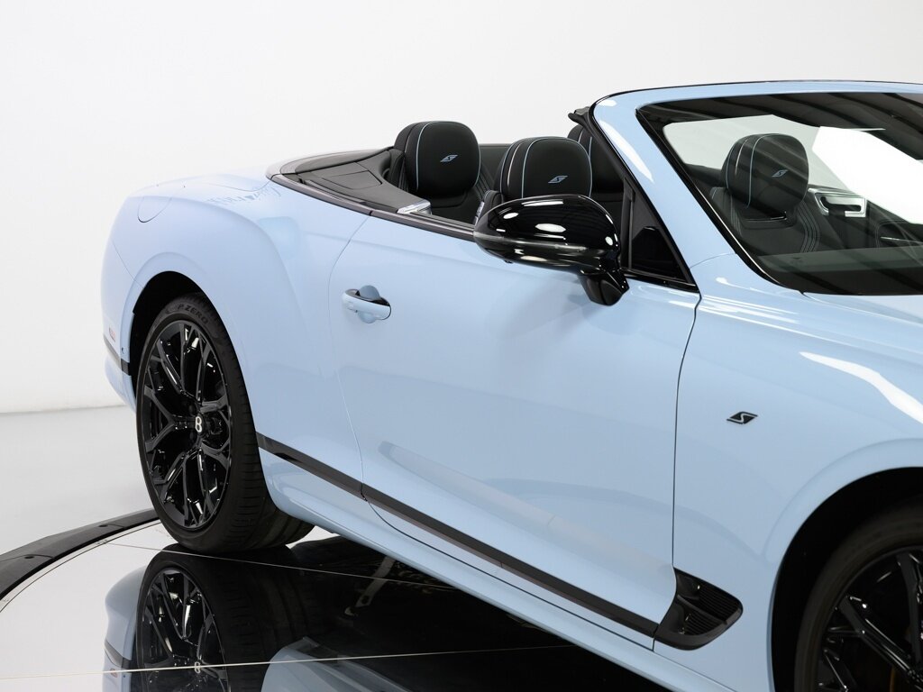 2023 Bentley Continental GT Conv  S V8 $356K MSRP Touring Specification   - Photo 24 - Sarasota, FL 34243