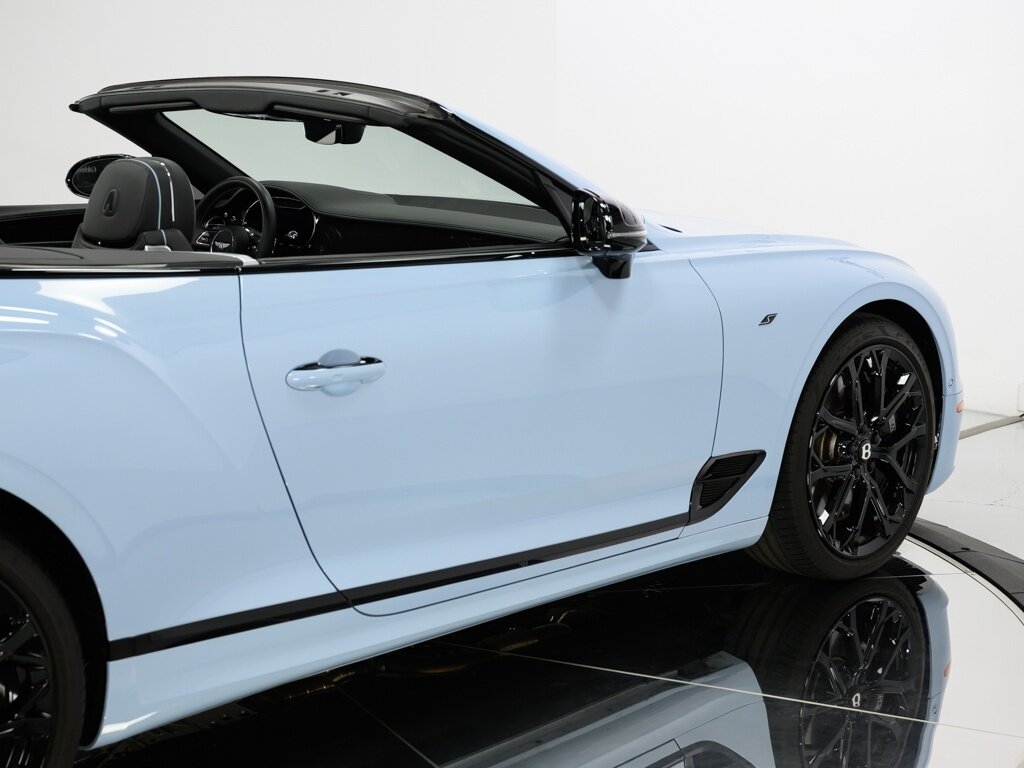 2023 Bentley Continental GT Conv  S V8 $356K MSRP Touring Specification   - Photo 35 - Sarasota, FL 34243