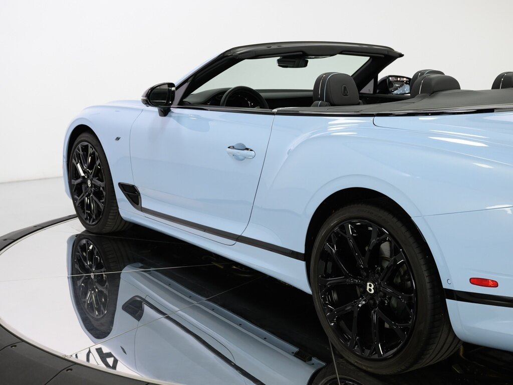 2023 Bentley Continental GT Conv  S V8 $356K MSRP Touring Specification   - Photo 34 - Sarasota, FL 34243