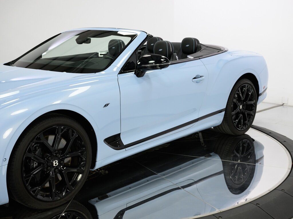 2023 Bentley Continental GT Conv  S V8 $356K MSRP Touring Specification   - Photo 23 - Sarasota, FL 34243