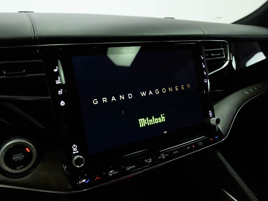 2022 Jeep Grand Wagoneer Series I 4X4 $97K MSRP Rear Entertainment   - Photo 57 - Sarasota, FL 34243