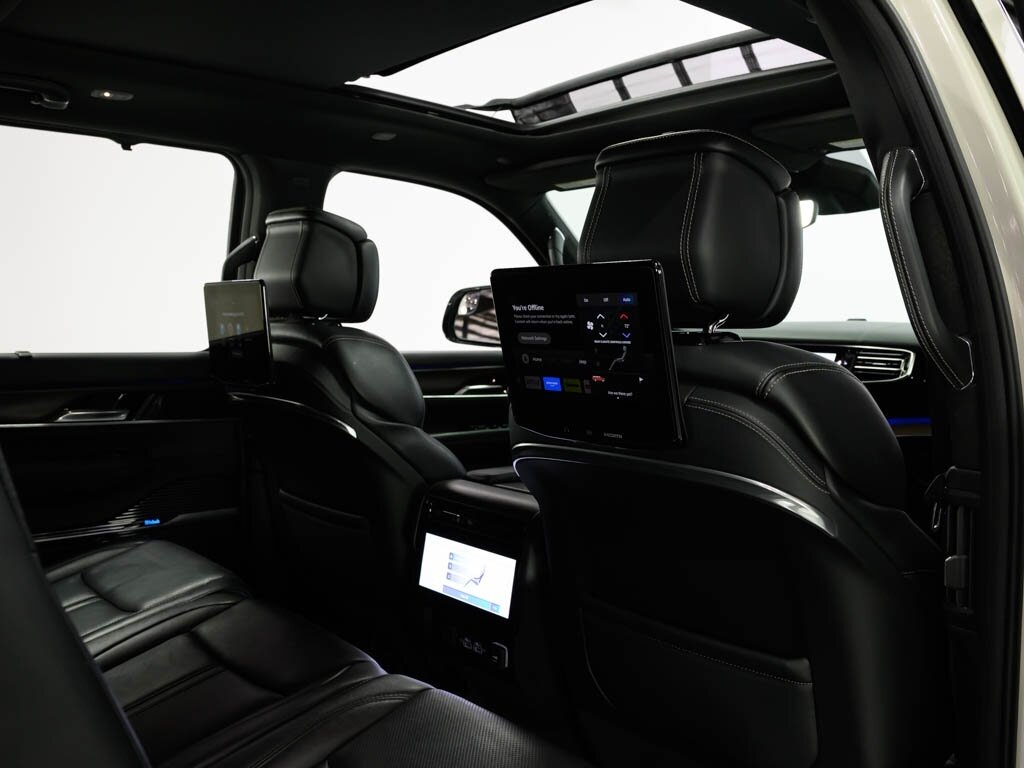 2022 Jeep Grand Wagoneer Series I 4X4 $97K MSRP Rear Entertainment   - Photo 67 - Sarasota, FL 34243