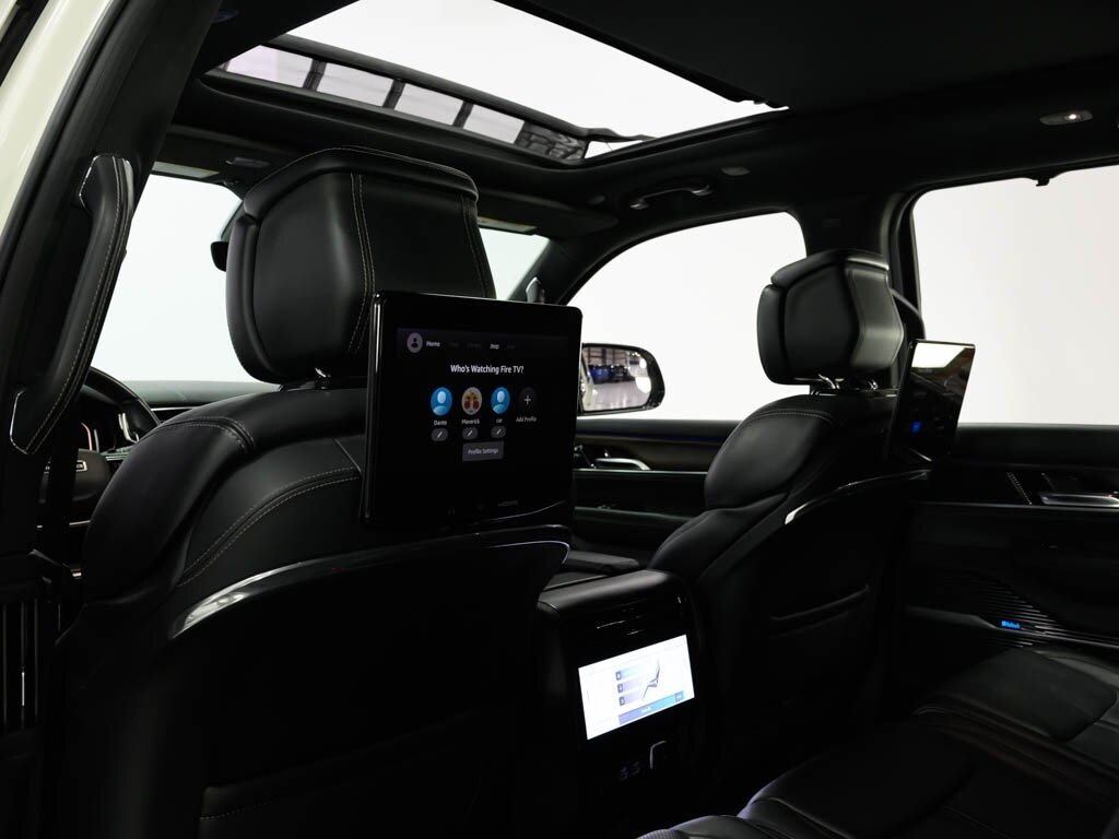2022 Jeep Grand Wagoneer Series I 4X4 $97K MSRP Rear Entertainment   - Photo 66 - Sarasota, FL 34243