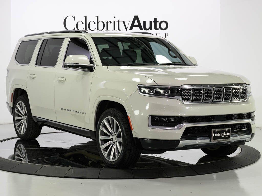 2022 Jeep Grand Wagoneer Series I 4X4 $97K MSRP Rear Entertainment   - Photo 9 - Sarasota, FL 34243