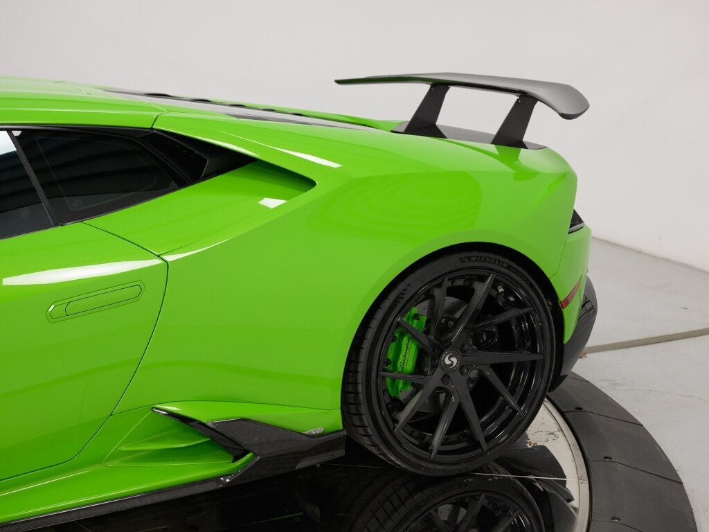 2020 Lamborghini Huracan EVO AWD 1016 Industries Chopped Carbon Kit   - Photo 29 - Sarasota, FL 34243