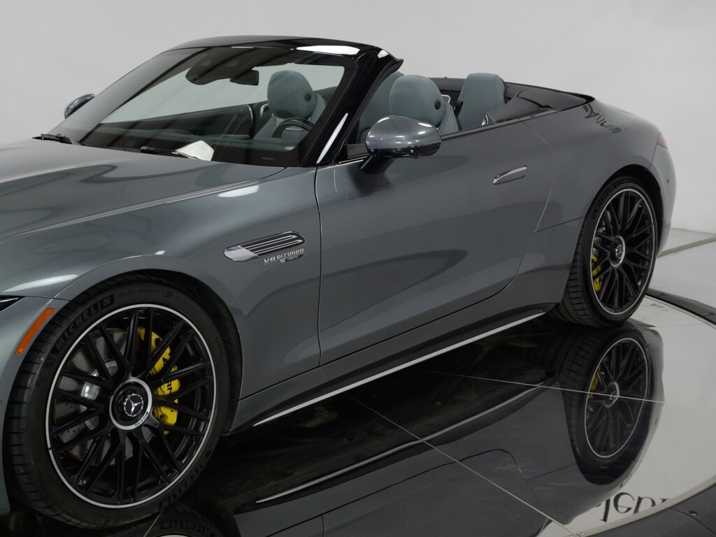 2022 Mercedes-Benz AMG SL63 $192K MSRP Burmester High End 3D Sound   - Photo 23 - Sarasota, FL 34243