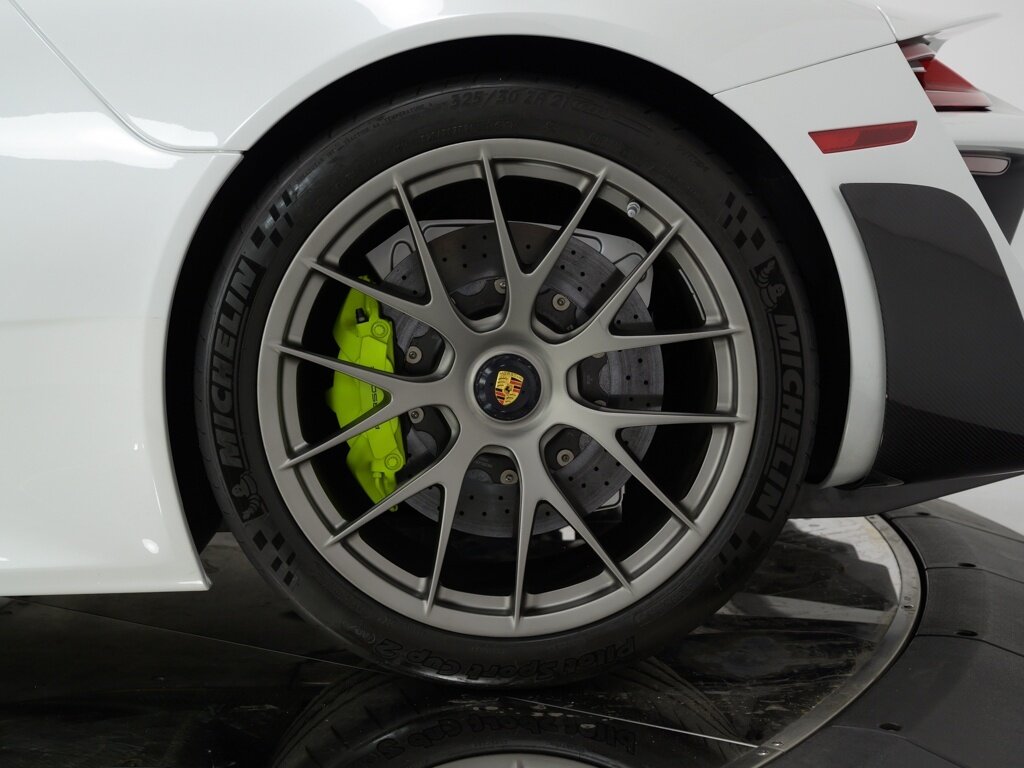 2015 Porsche 918 Spyder Magnesium Wheels 20/21 inch   - Photo 44 - Sarasota, FL 34243