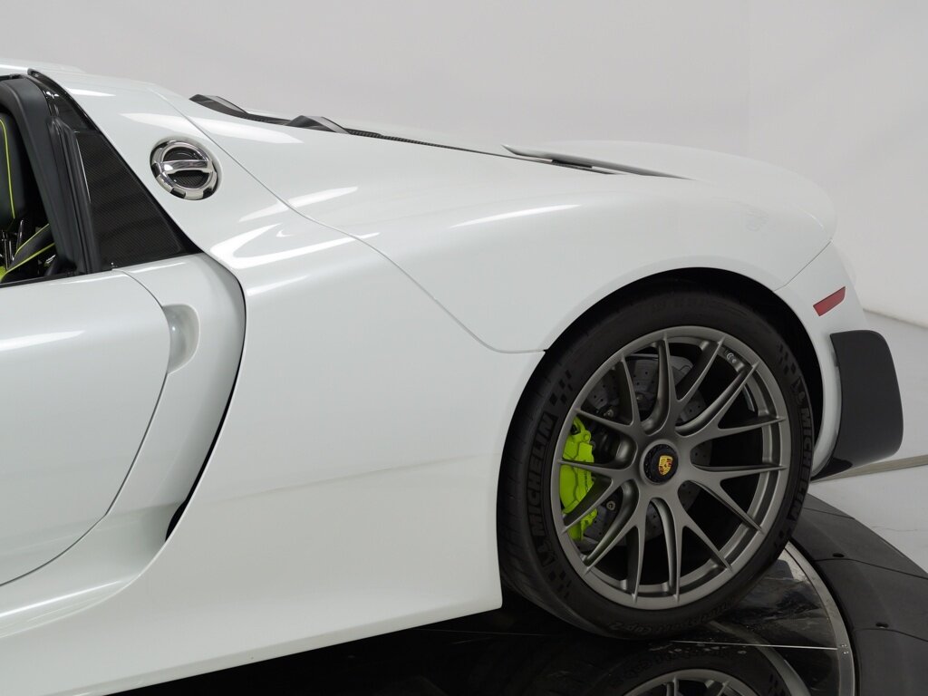 2015 Porsche 918 Spyder Magnesium Wheels 20/21 inch   - Photo 38 - Sarasota, FL 34243