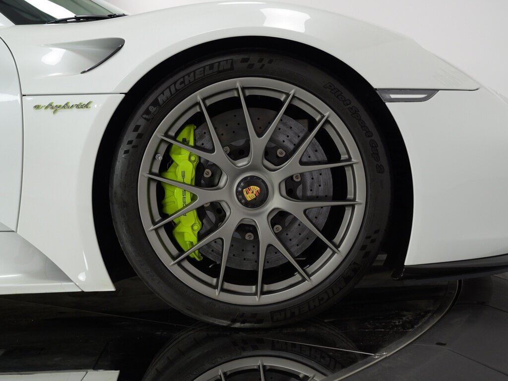 2015 Porsche 918 Spyder Magnesium Wheels 20/21 inch   - Photo 41 - Sarasota, FL 34243