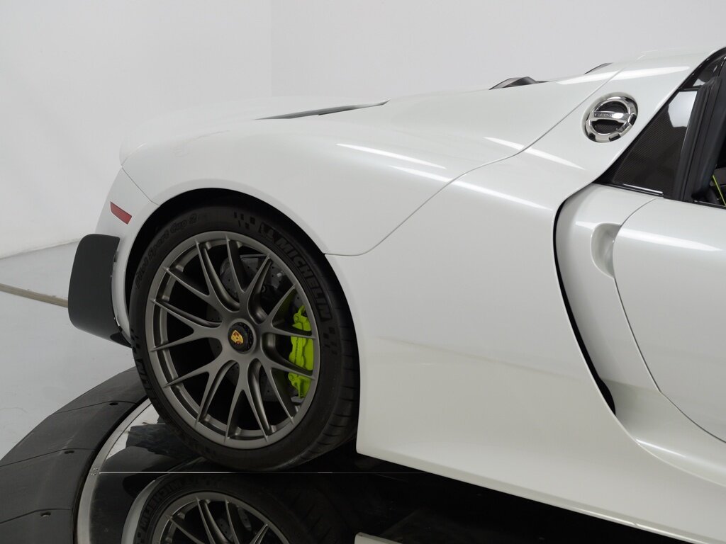 2015 Porsche 918 Spyder Magnesium Wheels 20/21 inch   - Photo 37 - Sarasota, FL 34243