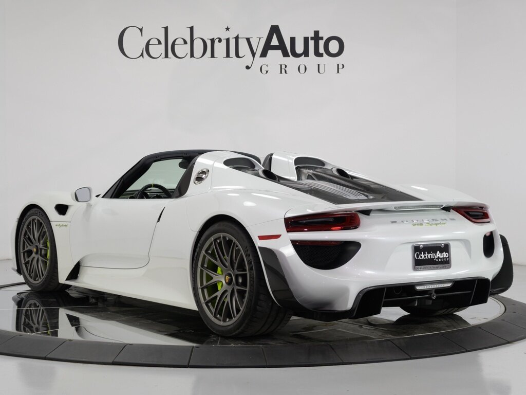 2015 Porsche 918 Spyder Magnesium Wheels 20/21 inch   - Photo 9 - Sarasota, FL 34243