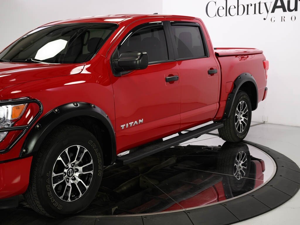 2022 Nissan Titan SV Endurance V8 4X4 CC Black Horse Grill Guard - Photo 11 - Sarasota, FL 34243