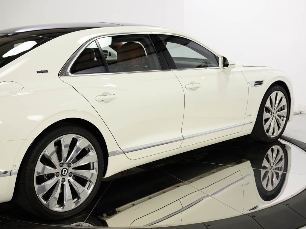 2021 Bentley Flying Spur W12 $282K MSRP First Edition Specification   - Photo 24 - Sarasota, FL 34243