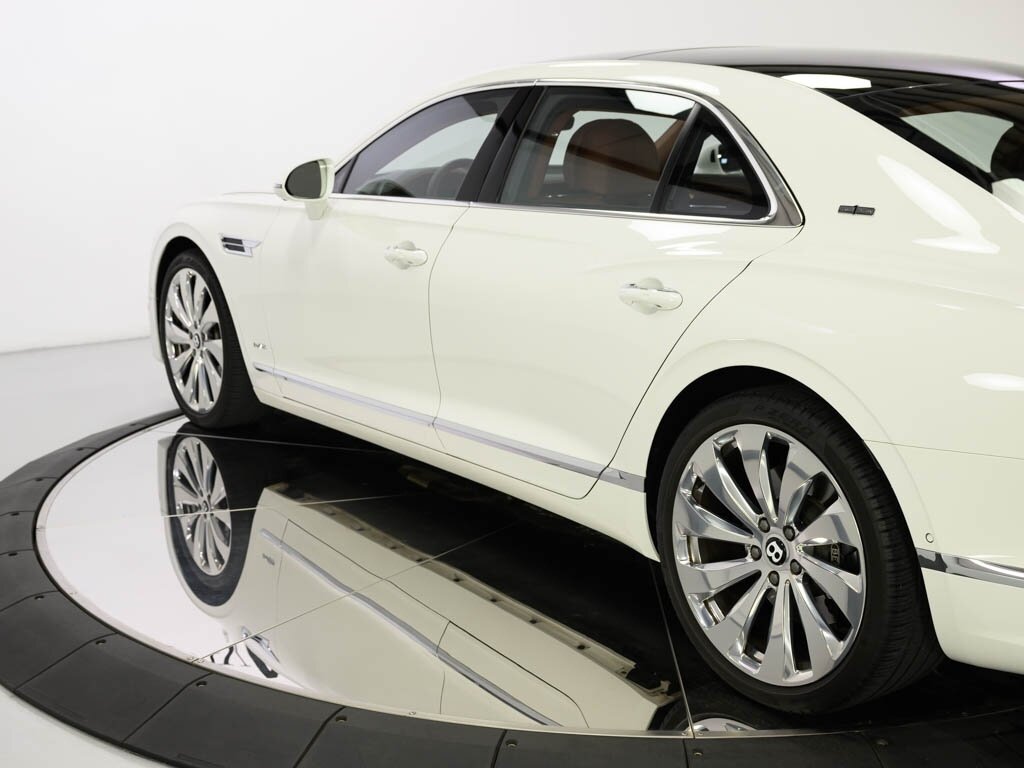 2021 Bentley Flying Spur W12 $282K MSRP First Edition Specification   - Photo 25 - Sarasota, FL 34243