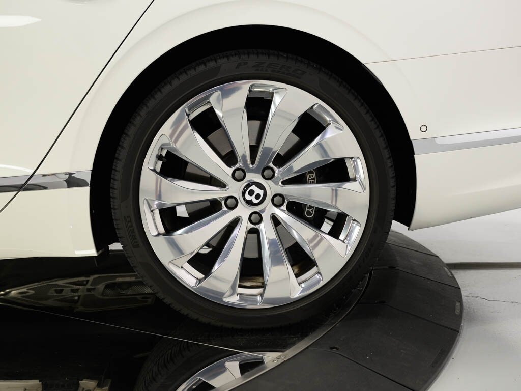 2021 Bentley Flying Spur W12 $282K MSRP First Edition Specification   - Photo 37 - Sarasota, FL 34243