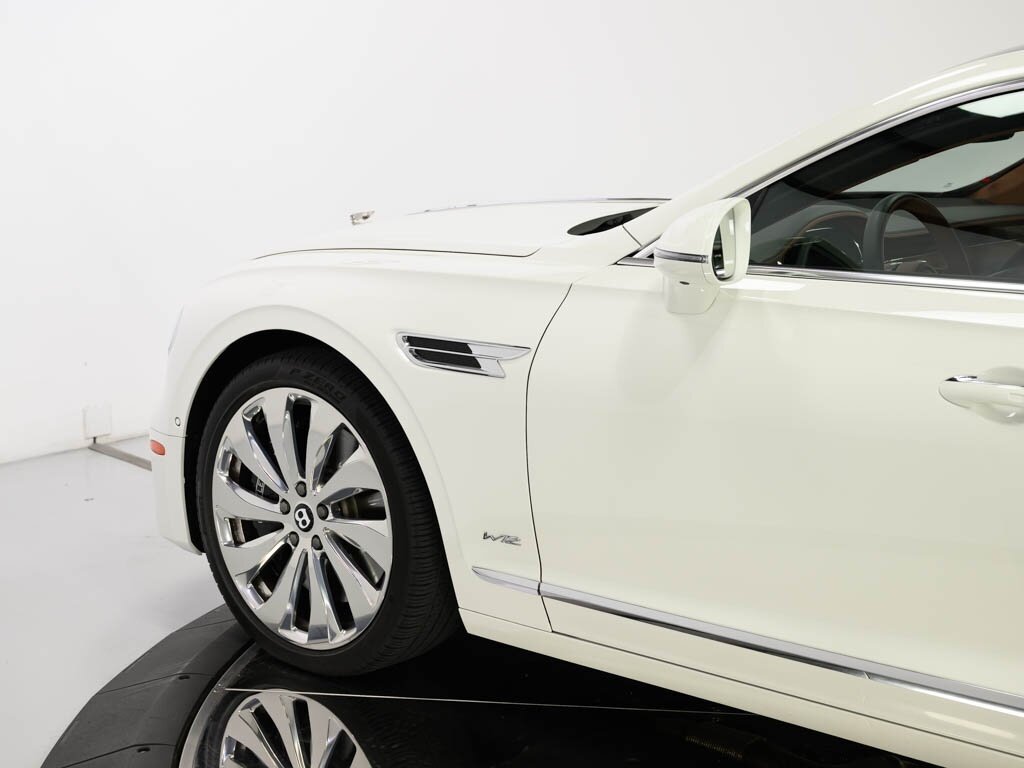 2021 Bentley Flying Spur W12 $282K MSRP First Edition Specification   - Photo 18 - Sarasota, FL 34243