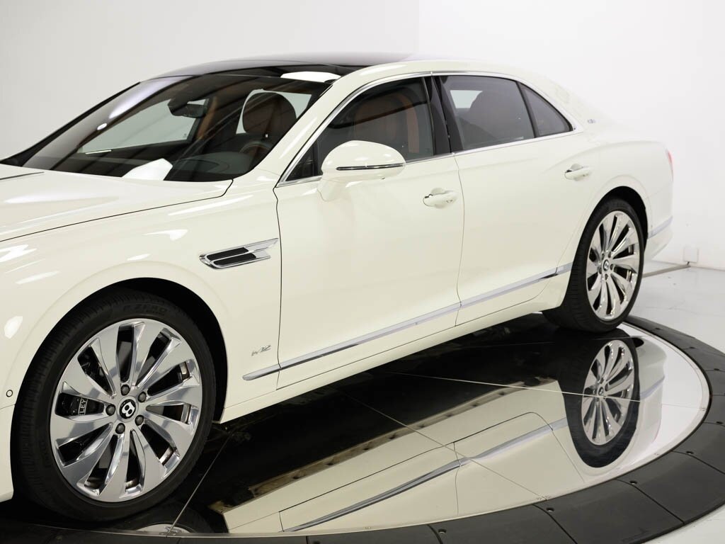 2021 Bentley Flying Spur W12 $282K MSRP First Edition Specification   - Photo 14 - Sarasota, FL 34243