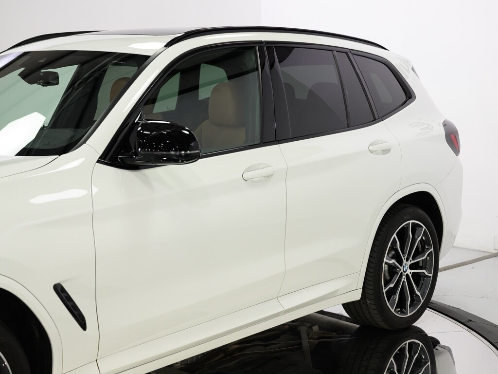 2024 BMW X3 M40i Active Driving Assist 20 " M Wheels - Photo 16 - Sarasota, FL 34243